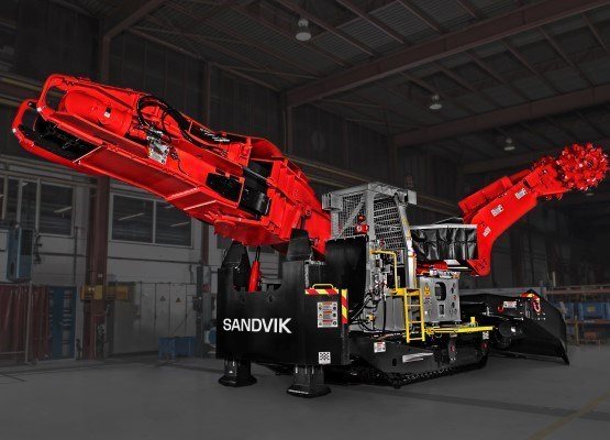 Sandvik MR520 roadheader for mining